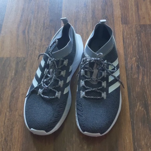 Adidas Questar Rise - Picture 2 of 5